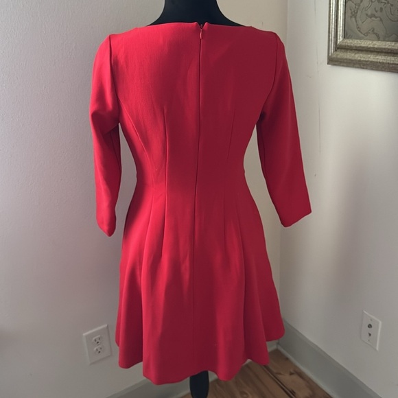 Ann Taylor Petite Double weaved seamed Red V-Neck Dress fit & flare dress Sz 2P - Picture 6 of 8